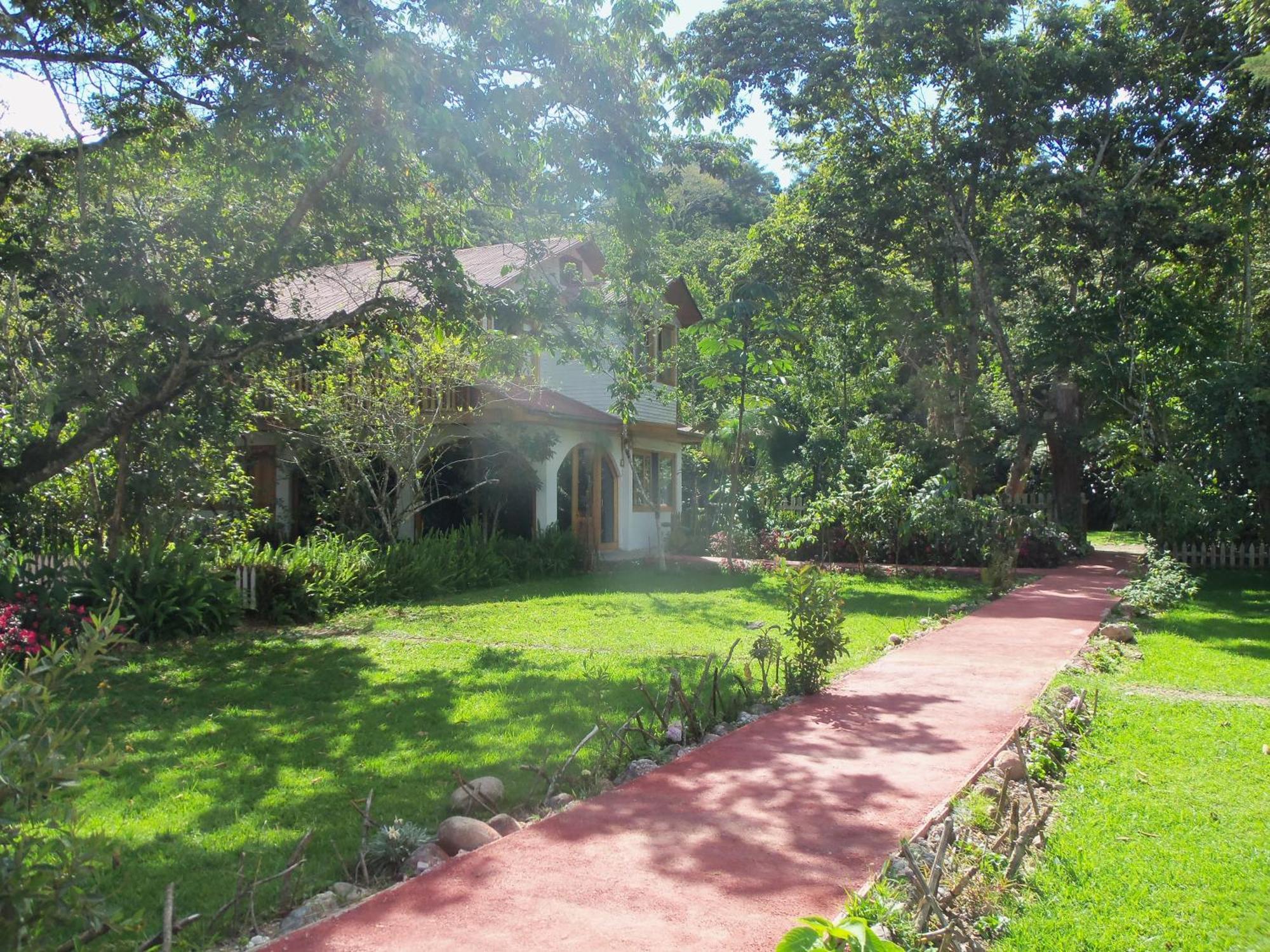 Refugio De Orquideas Lodge Oxapampa